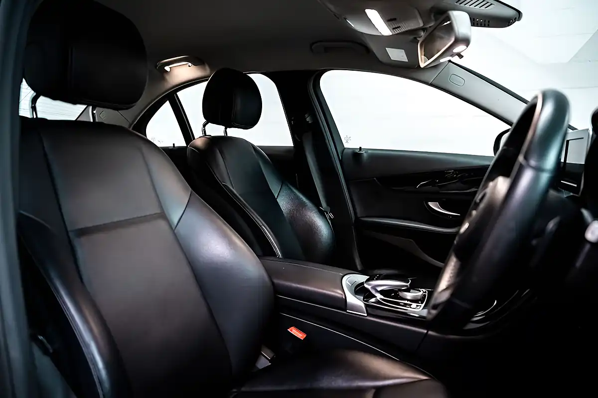 Used 2015 Mercedes-Benz C Class Se Grey - Interior and Exterior details 5