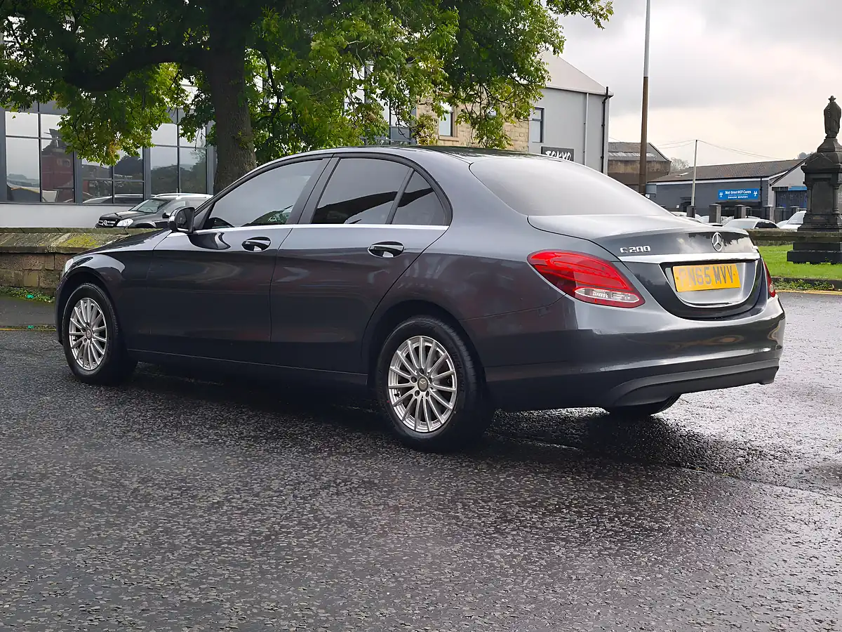 Used 2015 Mercedes-Benz C Class Se Grey - Interior and Exterior details 16