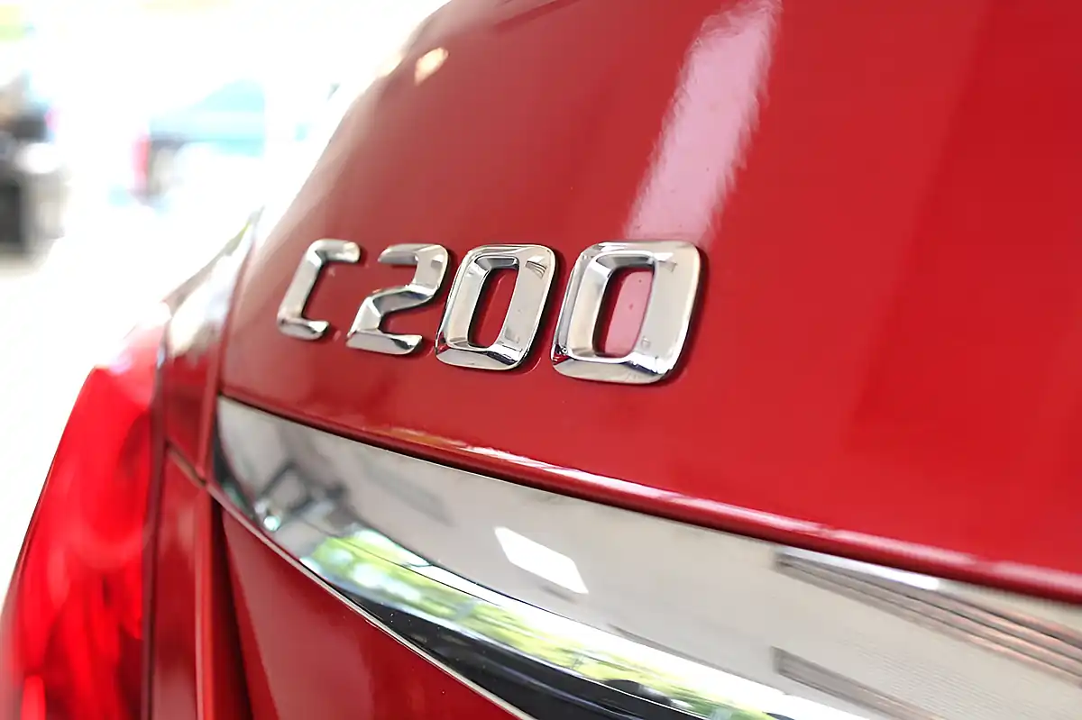 Used 2015 Mercedes-Benz C-Class Sport Hyacinth Red - Interior and Exterior details 15