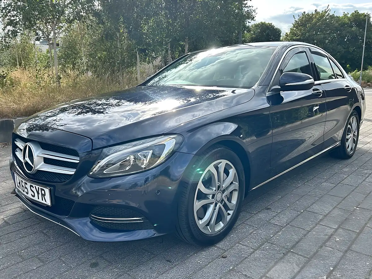 Used 2015 Mercedes-Benz C Class Sport (premium Plus) Blue - Interior and Exterior details 10