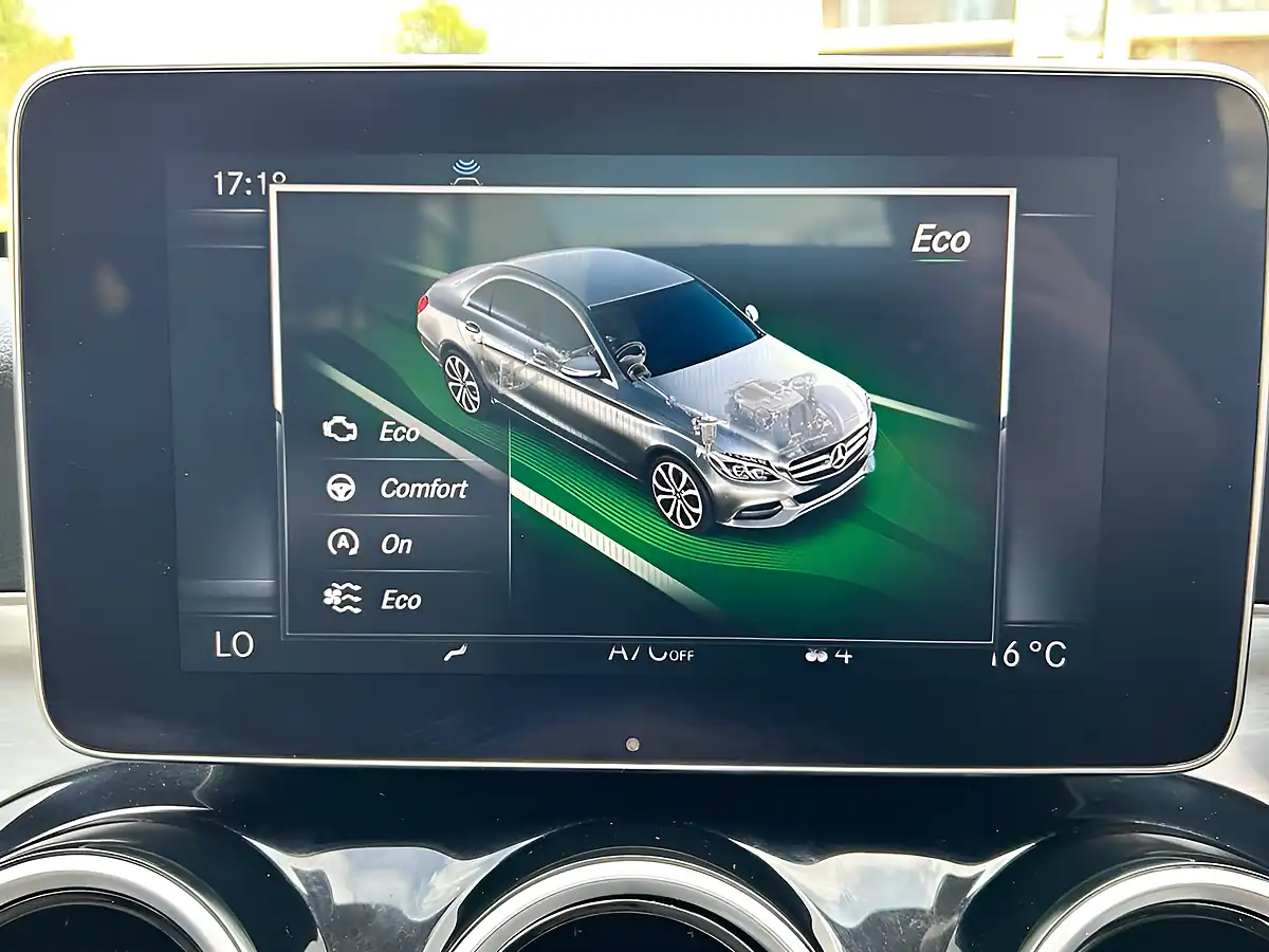 Used 2015 Mercedes-Benz C Class Sport (premium Plus) Blue - Interior and Exterior details 17