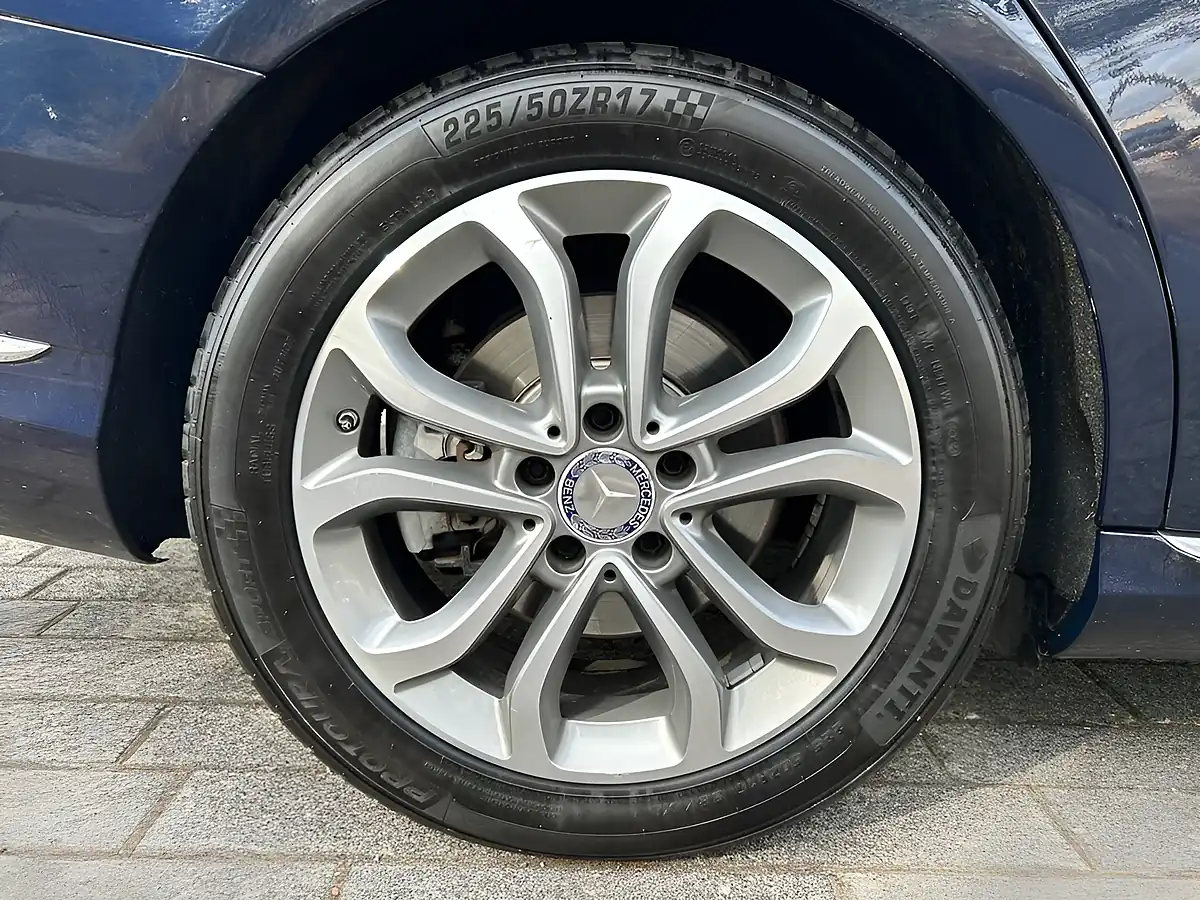 Used 2015 Mercedes-Benz C Class Sport (premium Plus) Blue - Interior and Exterior details 19