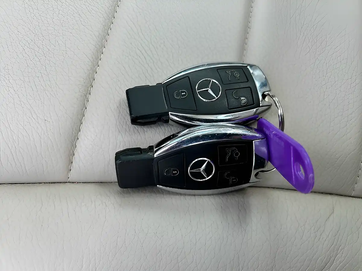 Used 2015 Mercedes-Benz C Class Sport (premium Plus) Blue - Interior and Exterior details 20