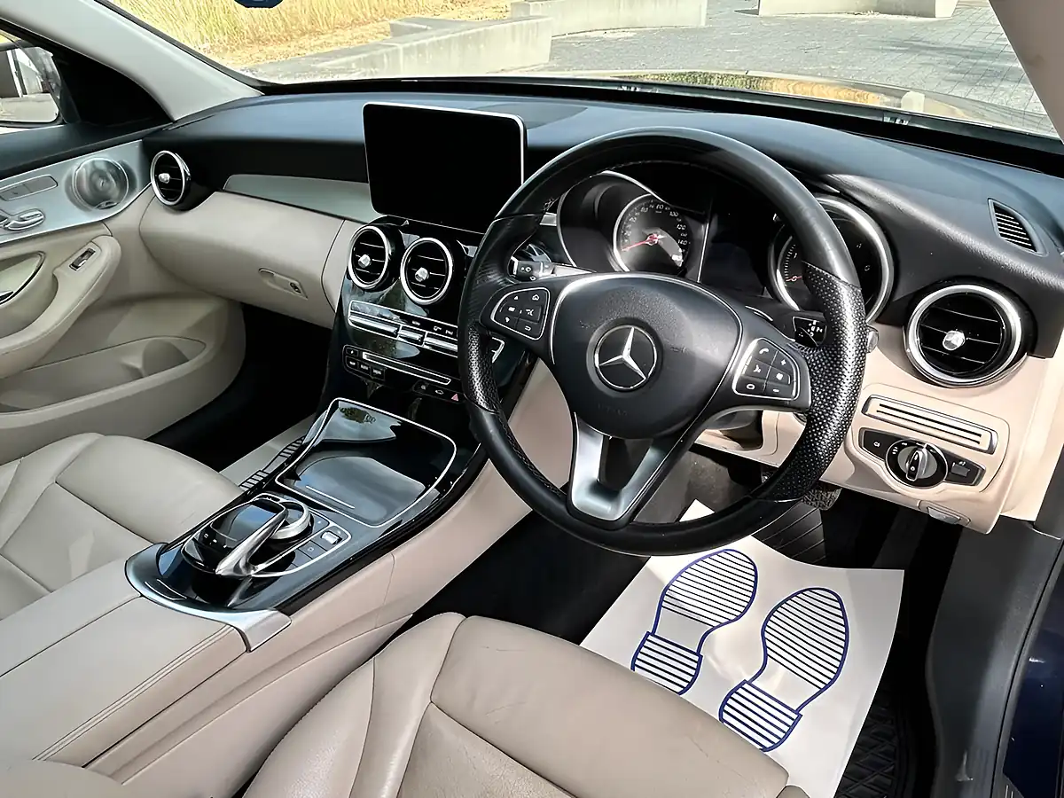 Used 2015 Mercedes-Benz C Class Sport (premium Plus) Blue - Interior and Exterior details 3