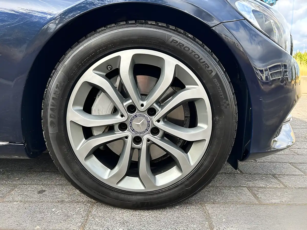 Used 2015 Mercedes-Benz C Class Sport (premium Plus) Blue - Interior and Exterior details 4