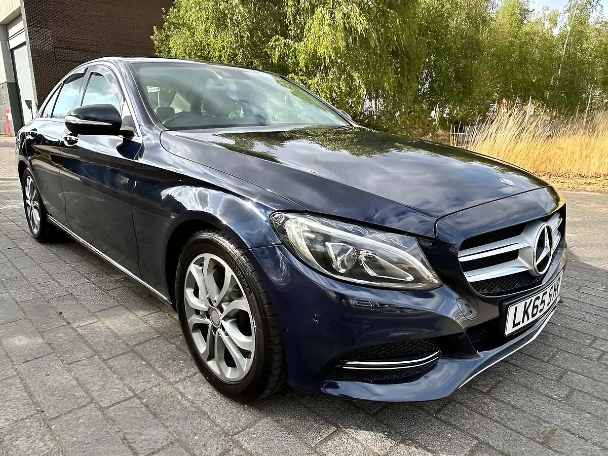 Used 2015 Mercedes-Benz C Class Sport (premium Plus) Blue - Interior and Exterior details 5