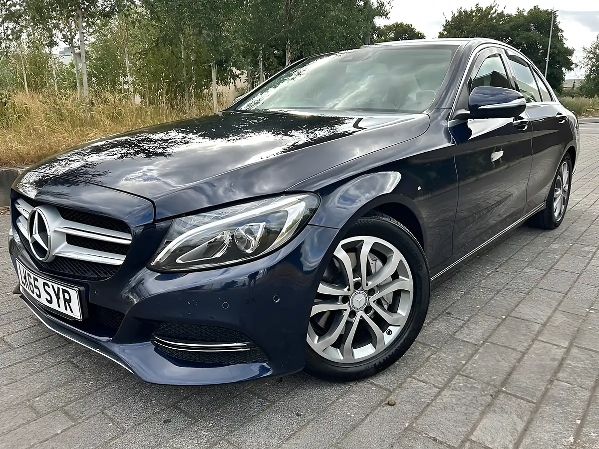 Used 2015 Mercedes-Benz C Class Sport (premium Plus) Blue - Interior and Exterior details 6