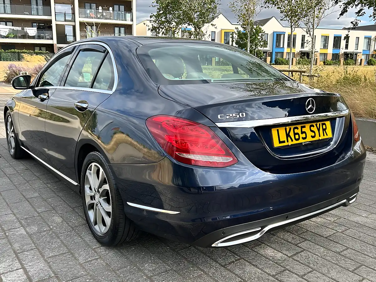 Used 2015 Mercedes-Benz C Class Sport (premium Plus) Blue - Interior and Exterior details 9