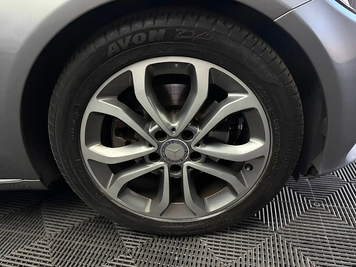 Used 2015 Mercedes-Benz C Class Sport (premium) Silver - Interior and Exterior details 16
