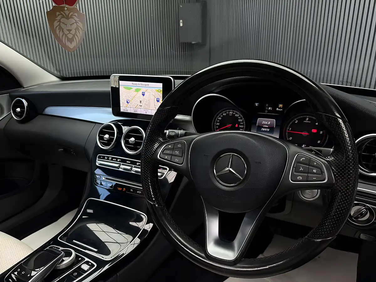 Used 2015 Mercedes-Benz C Class Sport (premium) Silver - Interior and Exterior details 18