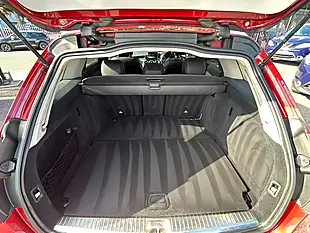 Used 2015 Mercedes-Benz C Class Sport Red - Interior and Exterior details 20