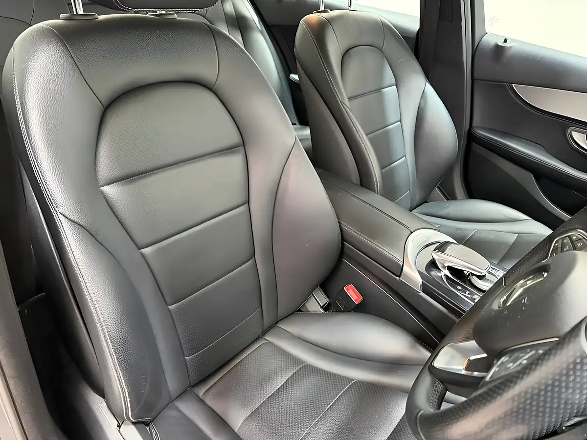 Used 2015 Mercedes-Benz C-Class Sport Silver - Interior and Exterior details 13