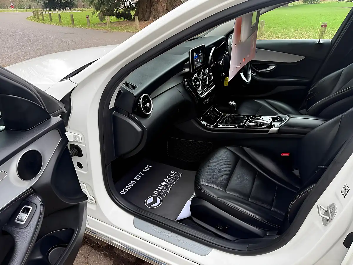 Used 2015 Mercedes-Benz C Class Sport White - Interior and Exterior details 14