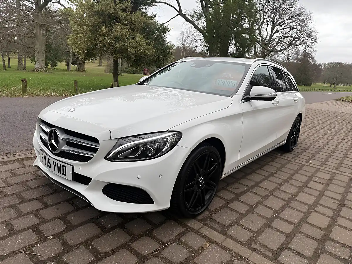 Used 2015 Mercedes-Benz C Class Sport White - Interior and Exterior details 4