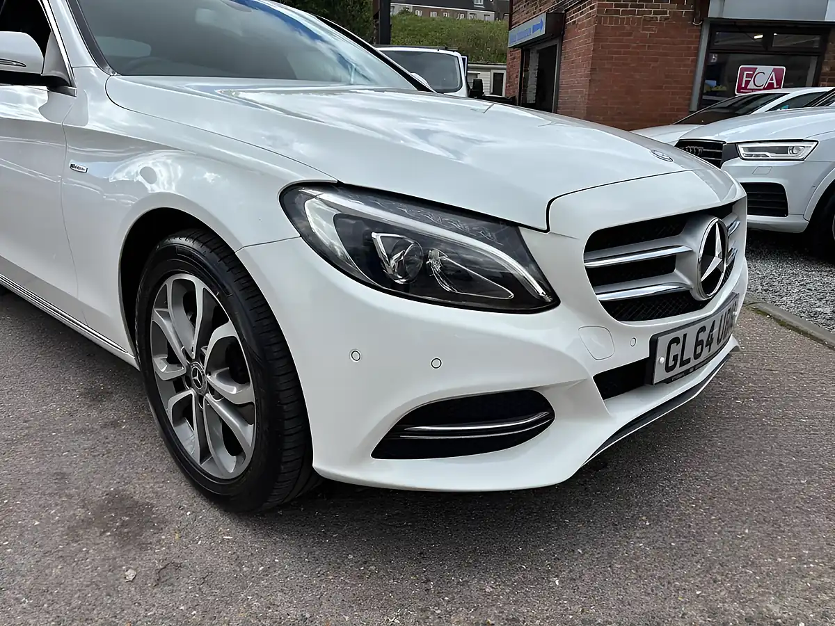 Used 2015 Mercedes-Benz C Class Sport White - Interior and Exterior details 2