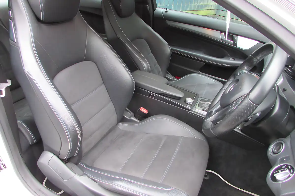 Used 2015 Mercedes-Benz C250 Sport Edition Premium Plus White - Interior and Exterior details 15