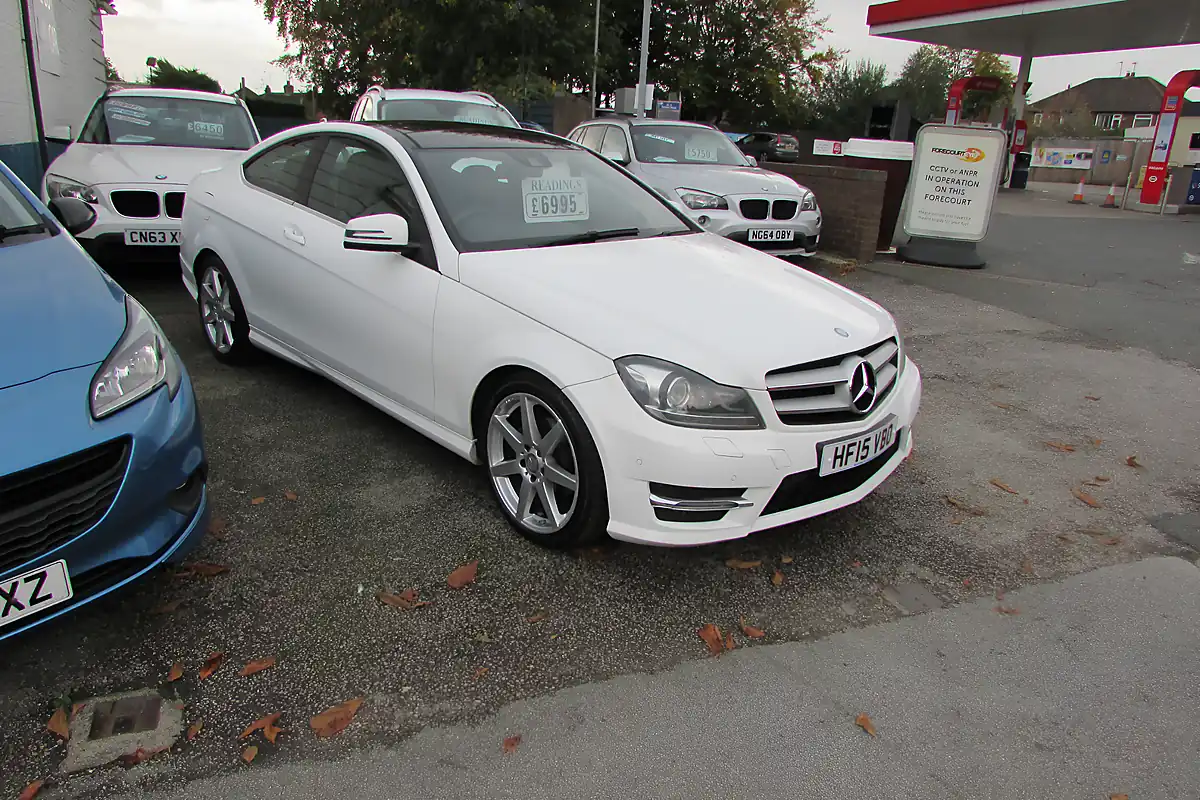 Used 2015 Mercedes-Benz C250 Sport Edition Premium Plus White - Interior and Exterior details 3