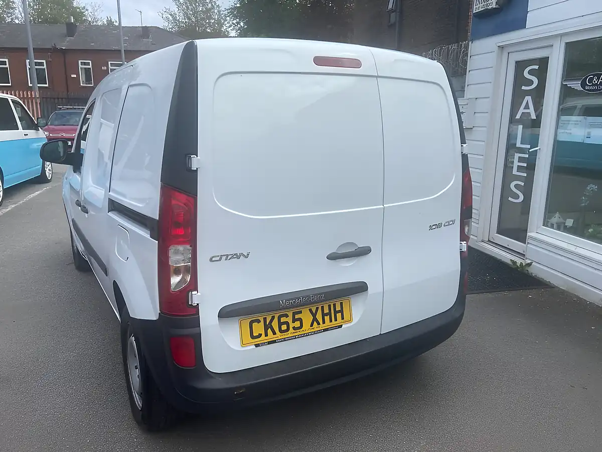 Used 2015 Mercedes-Benz Citan Blueefficiency Panel Van L2 White - Interior and Exterior details 7
