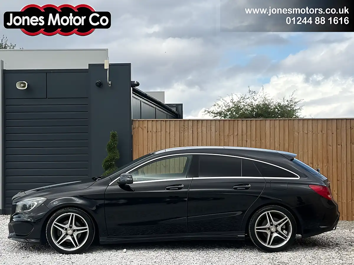 Used 2015 Mercedes-Benz Cla AMG Line Black - Interior and Exterior details 2