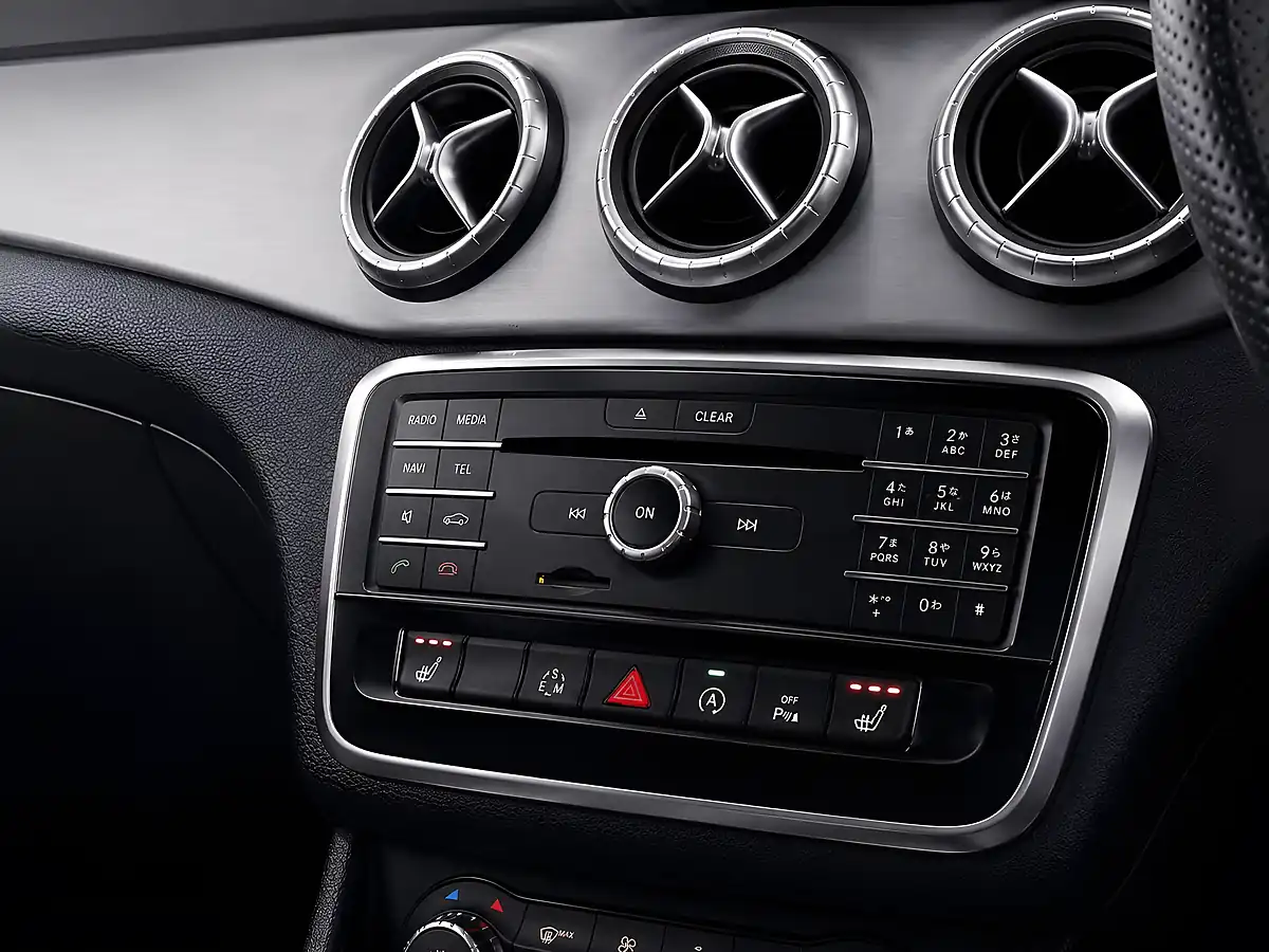 Used 2015 Mercedes-Benz Cla AMG Sport Grey - Interior and Exterior details 16