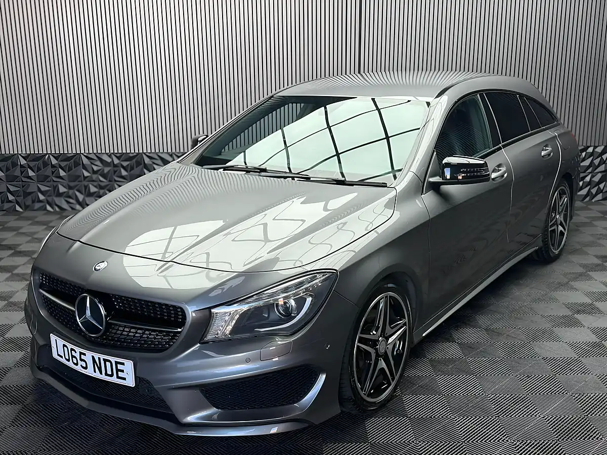Used 2015 Mercedes-Benz Cla AMG Sport Grey - Interior and Exterior details 8