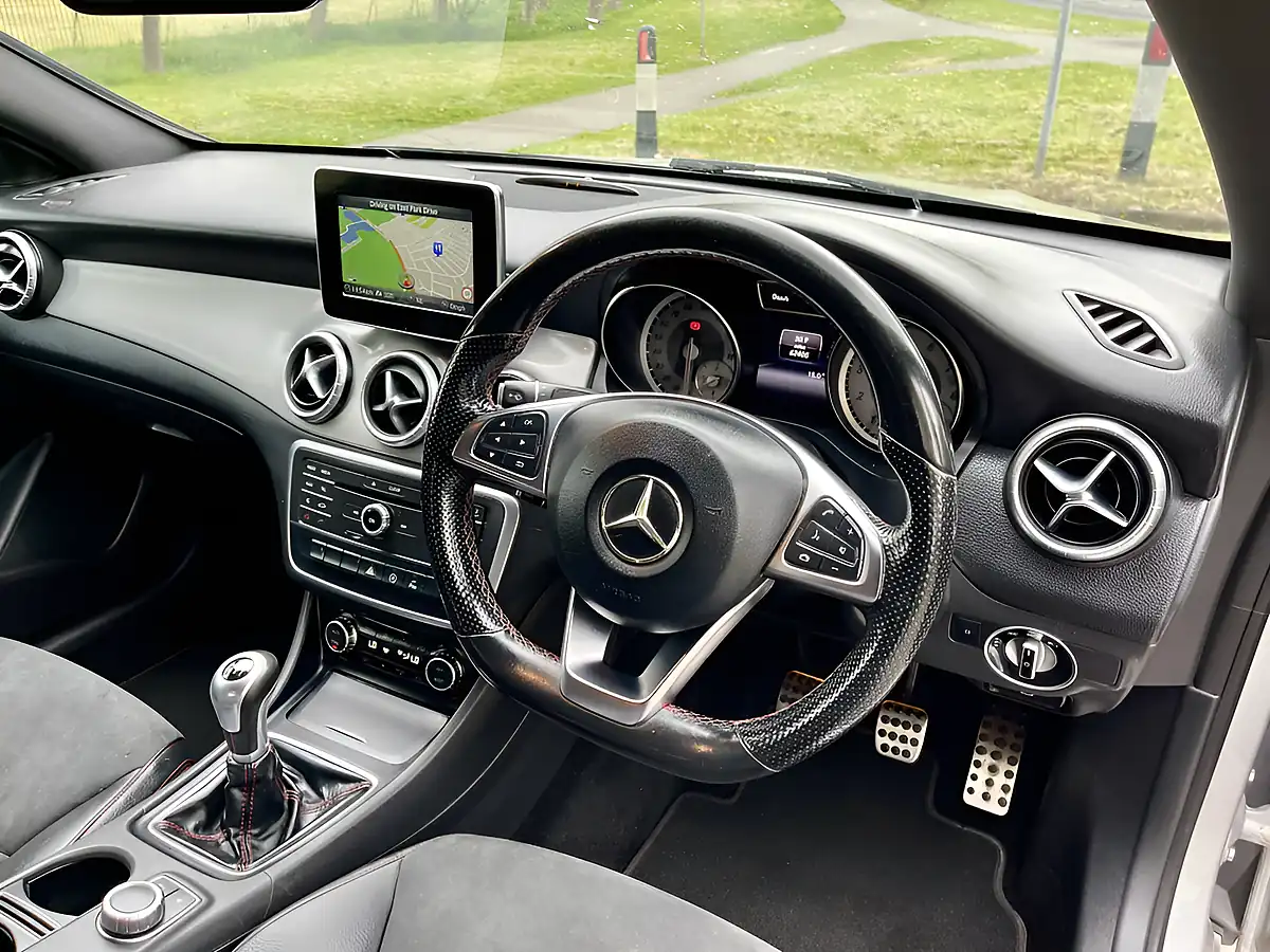 Used 2015 Mercedes-Benz Cla AMG Sport Silver - Interior and Exterior details 10