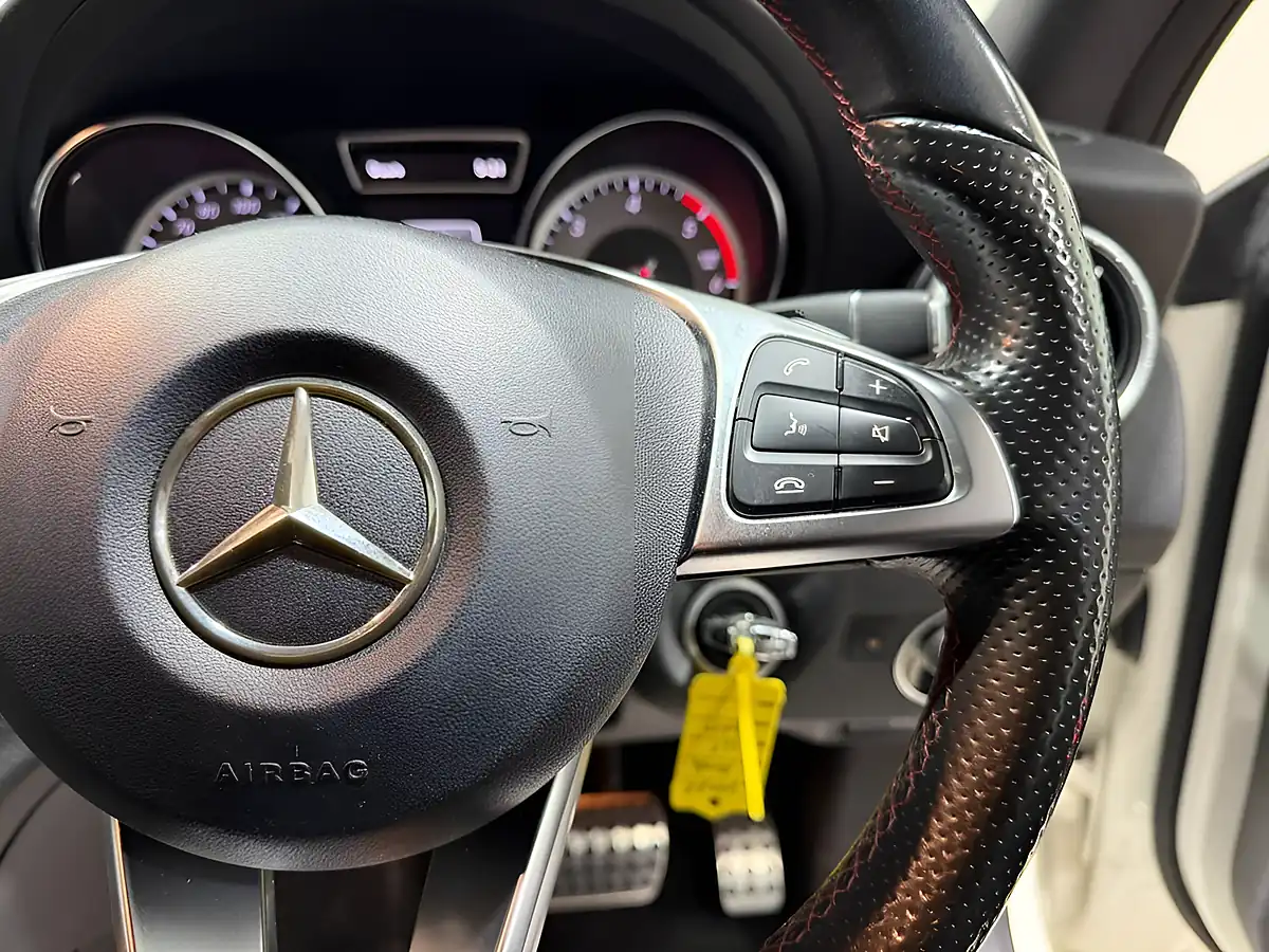 Used 2015 Mercedes-Benz Cla AMG Sport White - Interior and Exterior details 16