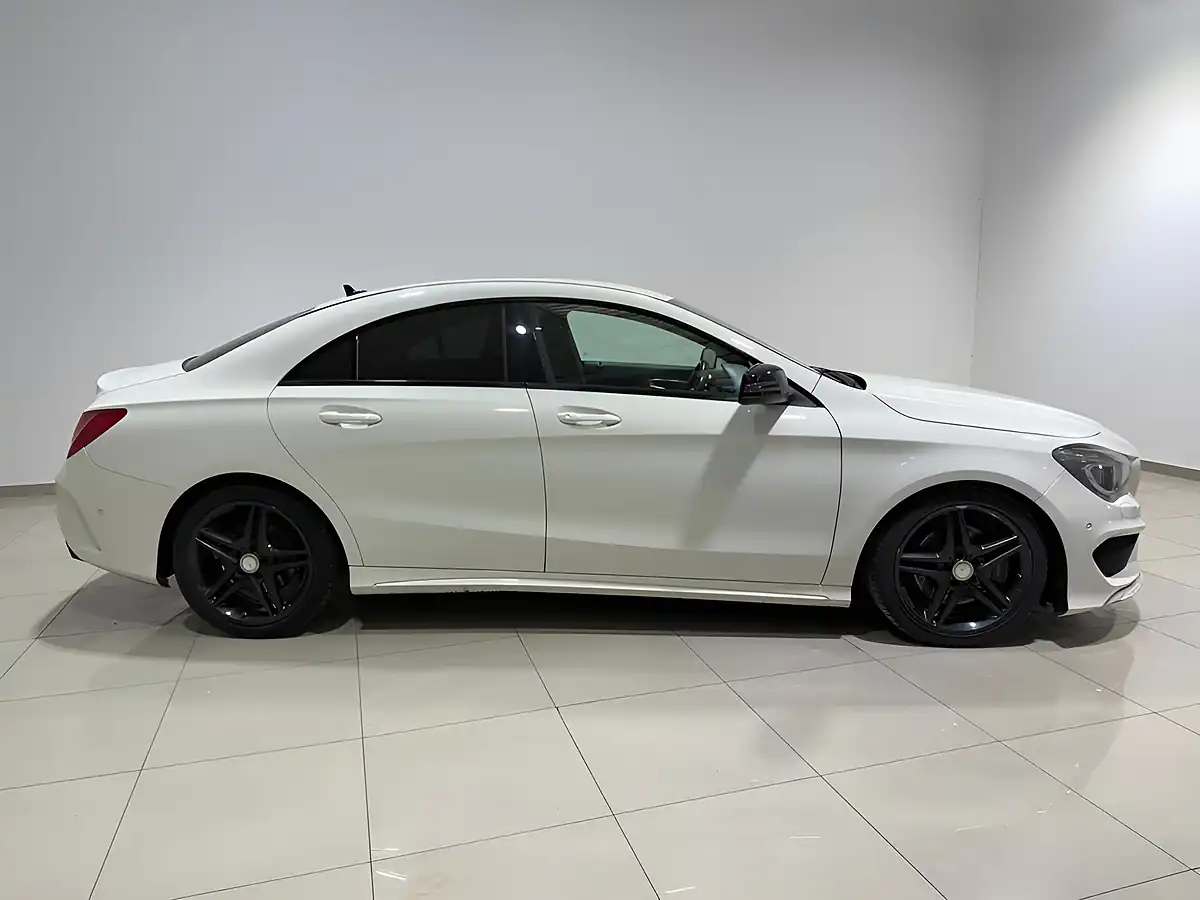Used 2015 Mercedes-Benz Cla AMG Sport White - Interior and Exterior details 9
