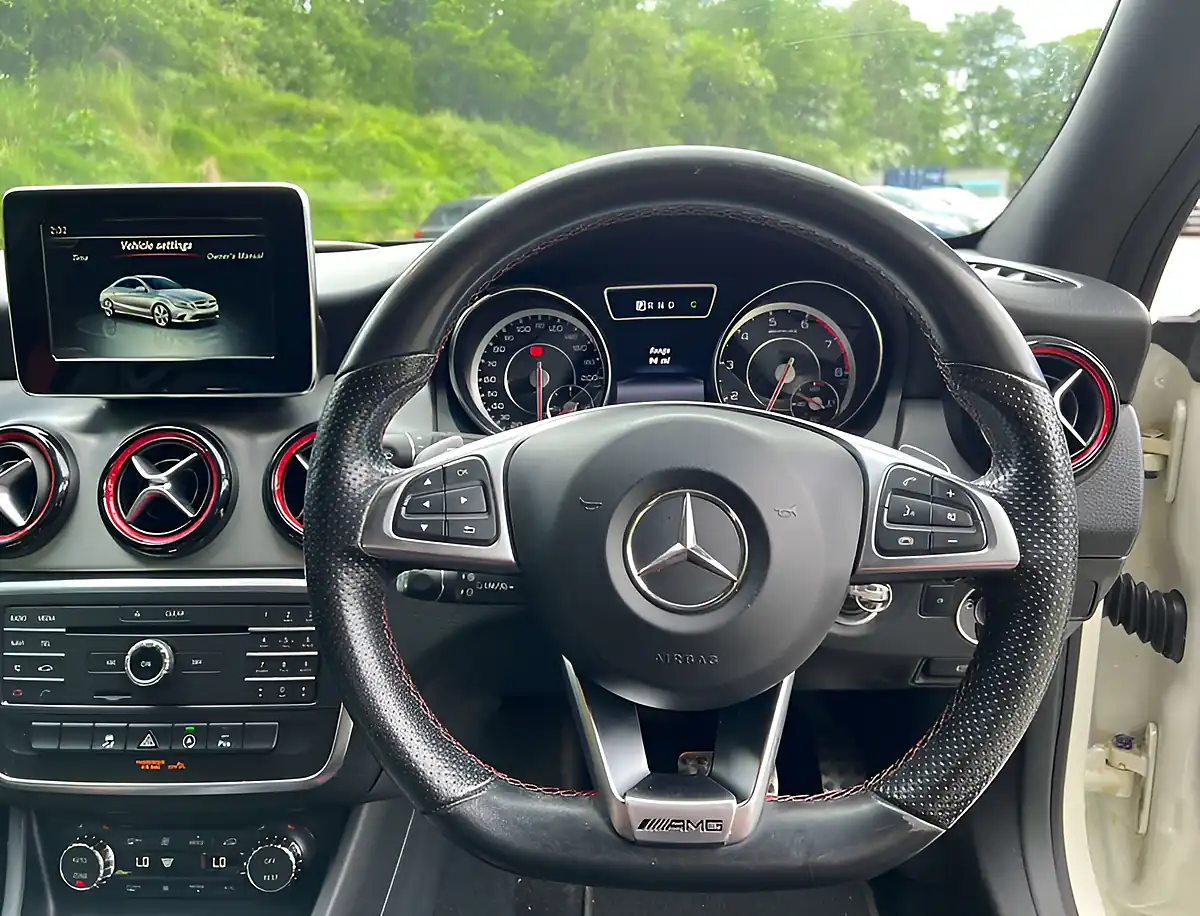 Used 2015 Mercedes-Benz Cla Class CLA45 AMG Cirrus White - Interior and Exterior details 13