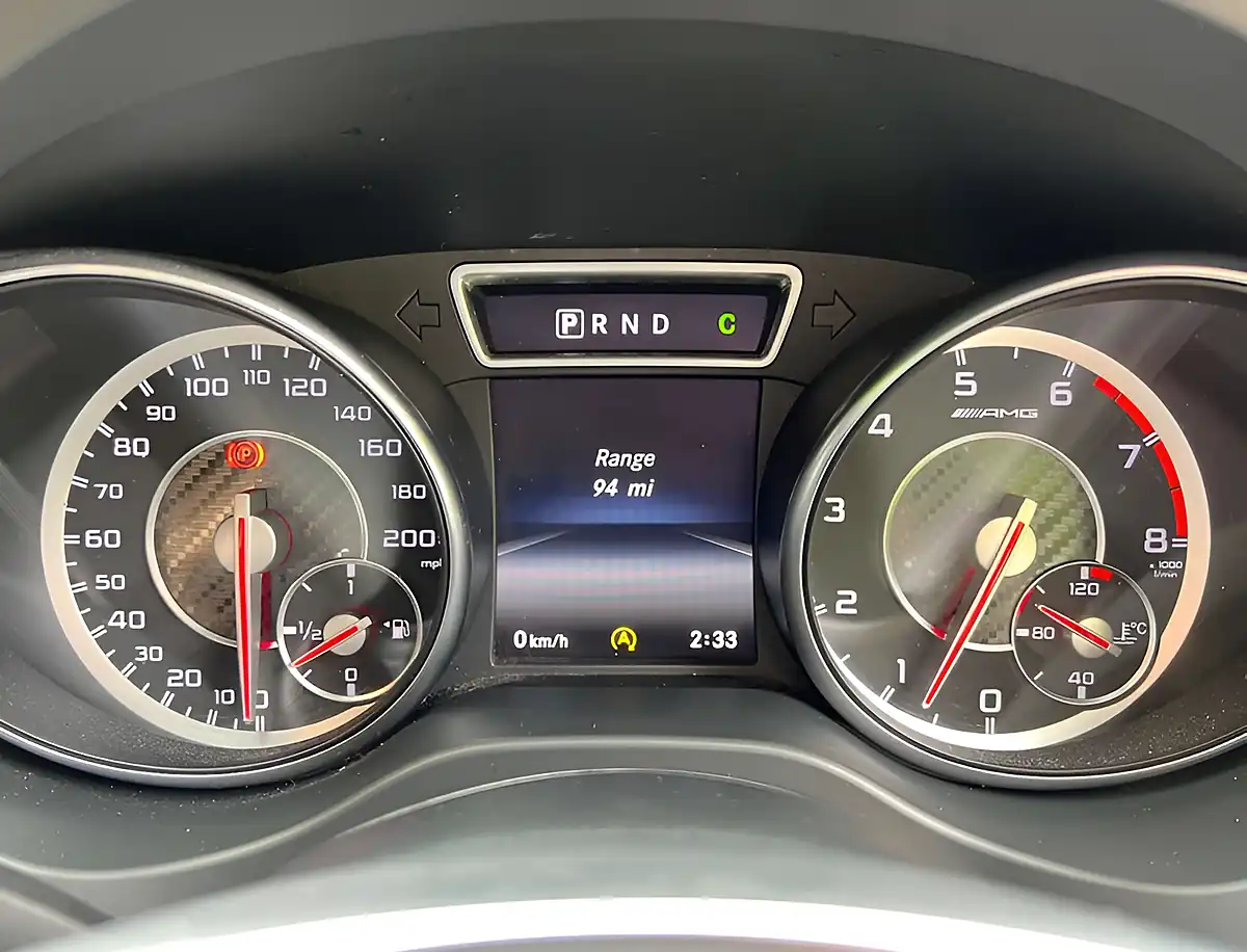 Used 2015 Mercedes-Benz Cla Class CLA45 AMG Cirrus White - Interior and Exterior details 14