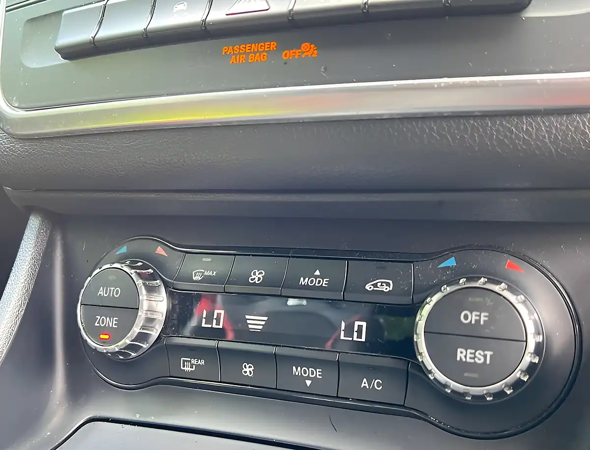 Used 2015 Mercedes-Benz Cla Class CLA45 AMG Cirrus White - Interior and Exterior details 20