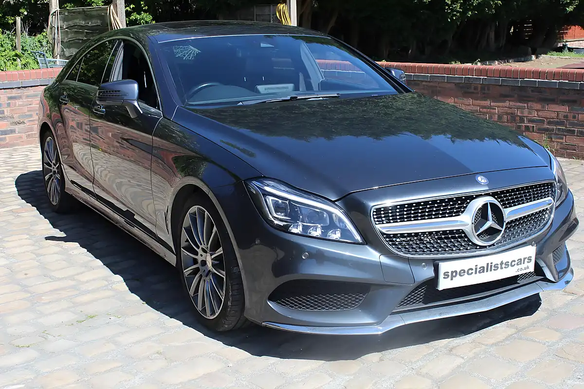 Used 2015 Mercedes-Benz Cls AMG Line Grey - Interior and Exterior details 5