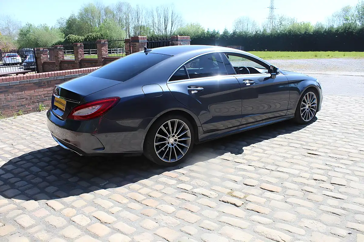Used 2015 Mercedes-Benz Cls AMG Line Grey - Interior and Exterior details 8