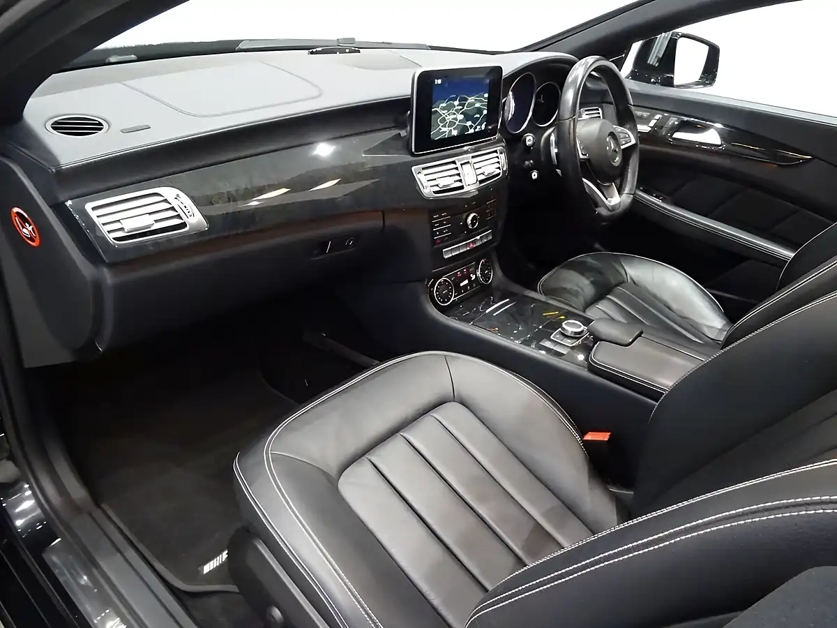 Used 2015 Mercedes-Benz Cls AMG Line (premium) Black - Interior and Exterior details 13