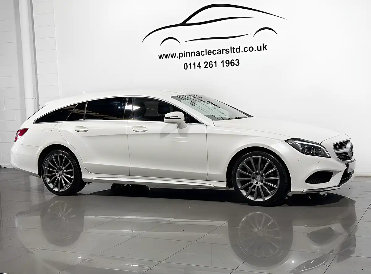 Used 2015 Mercedes-Benz Cls AMG Line Shooting Brake White - Interior and Exterior details 12