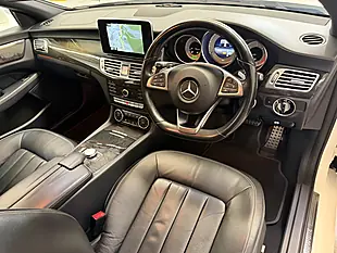 Used 2015 Mercedes-Benz Cls AMG Line Shooting Brake White - Interior and Exterior details 4