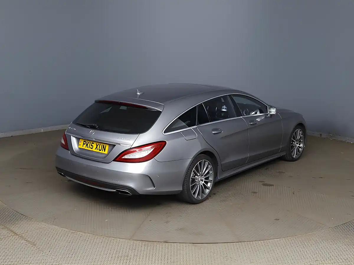 Used 2015 Mercedes-Benz Cls AMG Line Silver - Interior and Exterior details 2