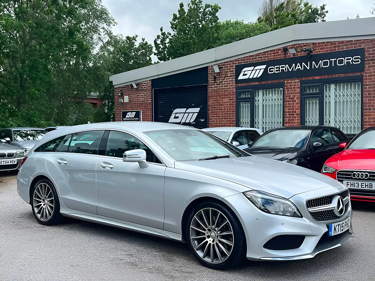 Used 2015 Mercedes-Benz Cls Class AMG Line Silver - Front View