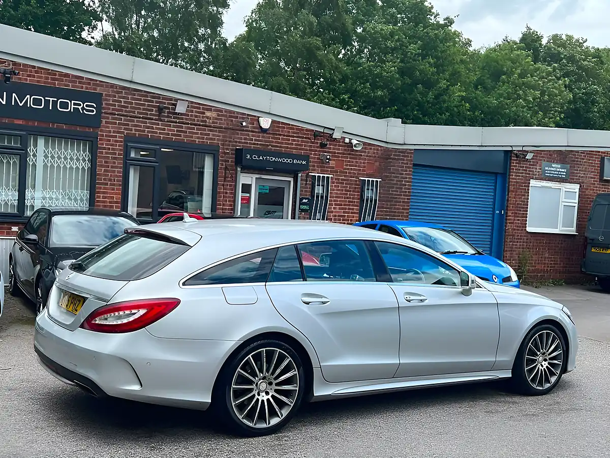 Used 2015 Mercedes-Benz Cls Class AMG Line Silver - Interior and Exterior details 6