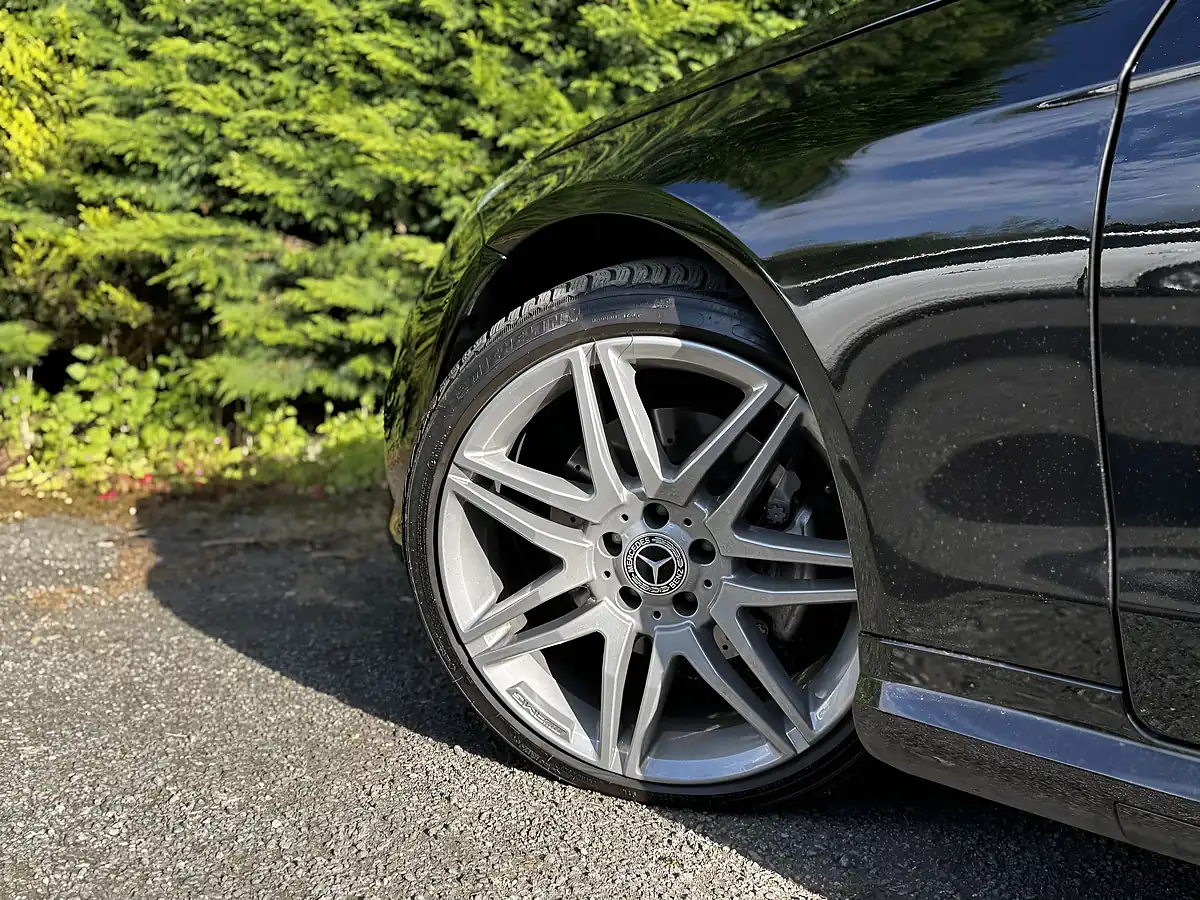 Used 2015 Mercedes-Benz E Class AMG Line Black - Interior and Exterior details 10