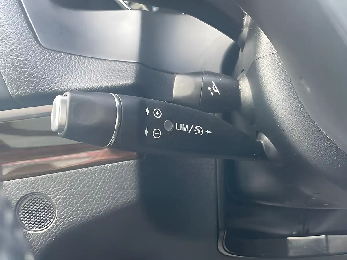 Used 2015 Mercedes-Benz E Class AMG Line Blue - Interior and Exterior details 17