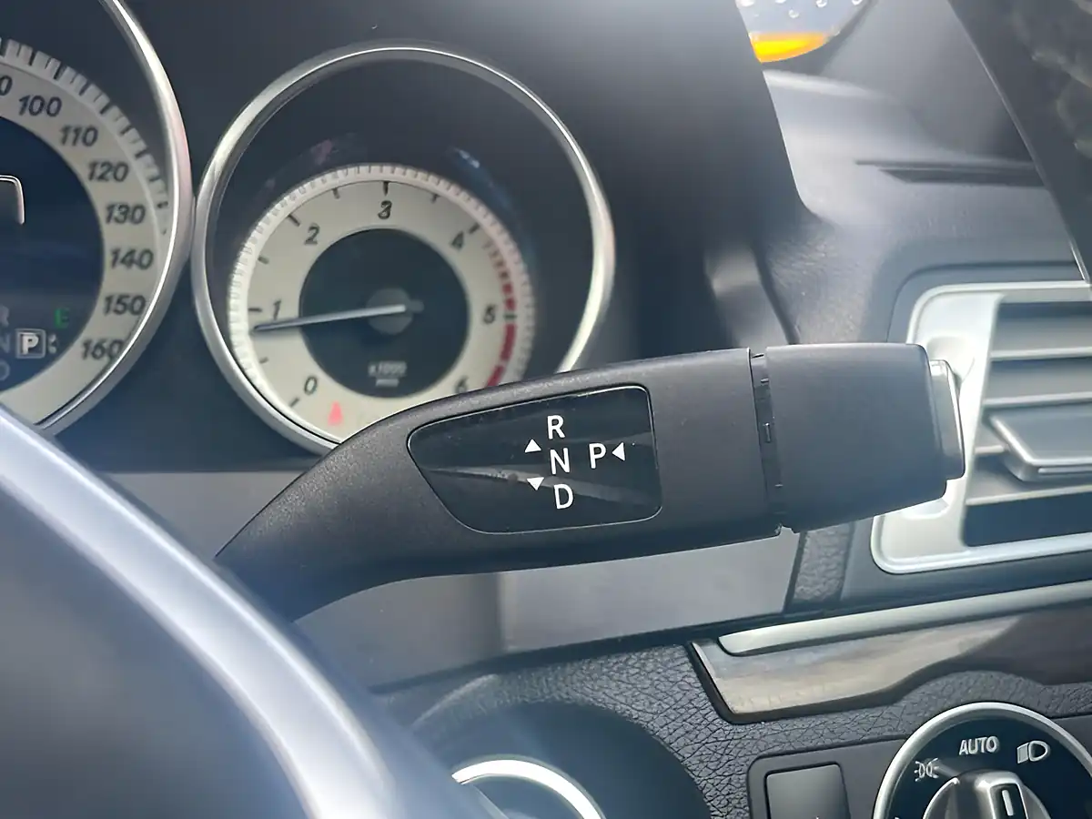 Used 2015 Mercedes-Benz E Class AMG Line Blue - Interior and Exterior details 19