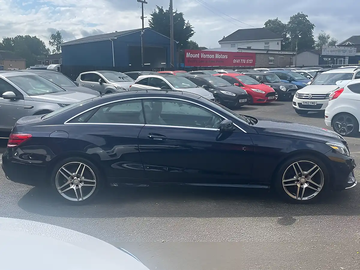 Used 2015 Mercedes-Benz E Class AMG Line Blue - Interior and Exterior details 9