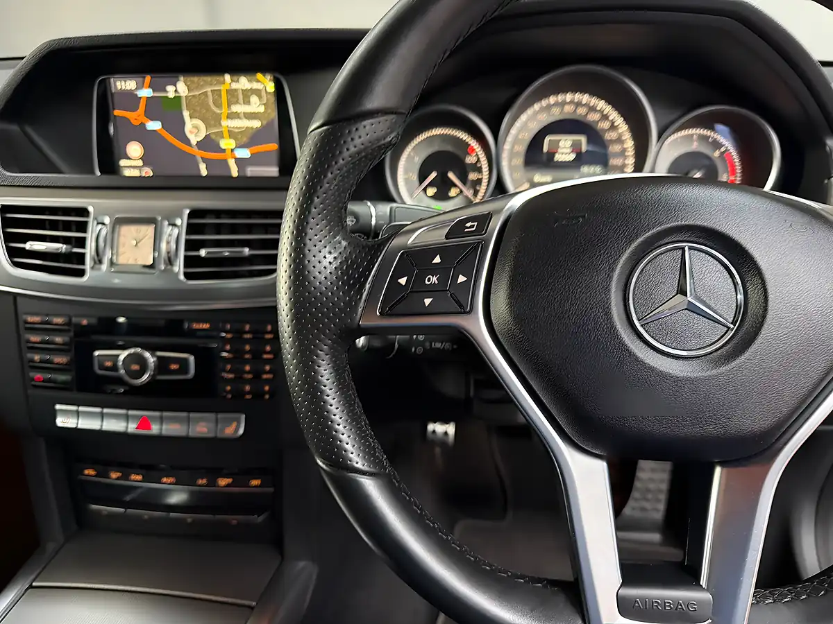 Used 2015 Mercedes-Benz E Class AMG Line Palladium Silver/Grey - Interior and Exterior details 16