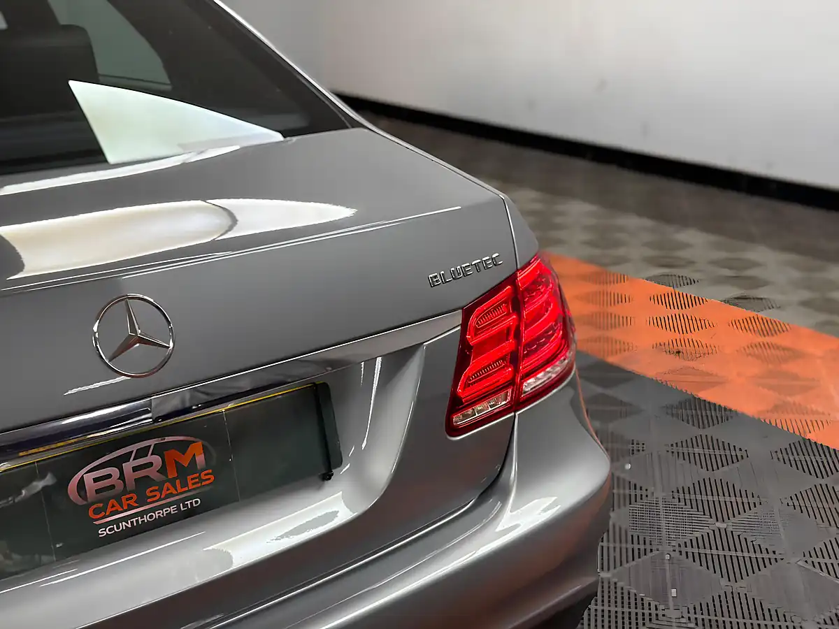 Used 2015 Mercedes-Benz E Class AMG Line Palladium Silver/Grey - Interior and Exterior details 20