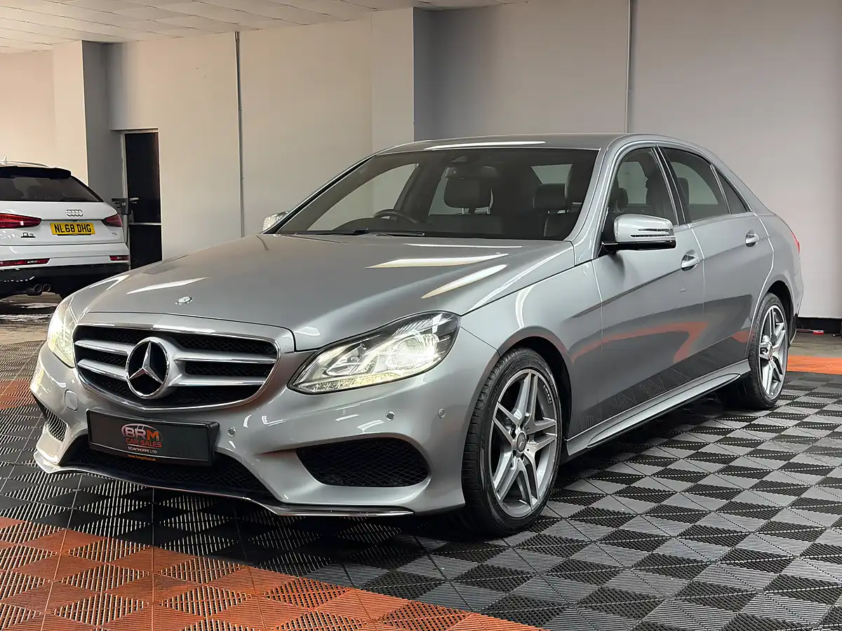 Used 2015 Mercedes-Benz E Class AMG Line Palladium Silver/Grey - Interior and Exterior details 7