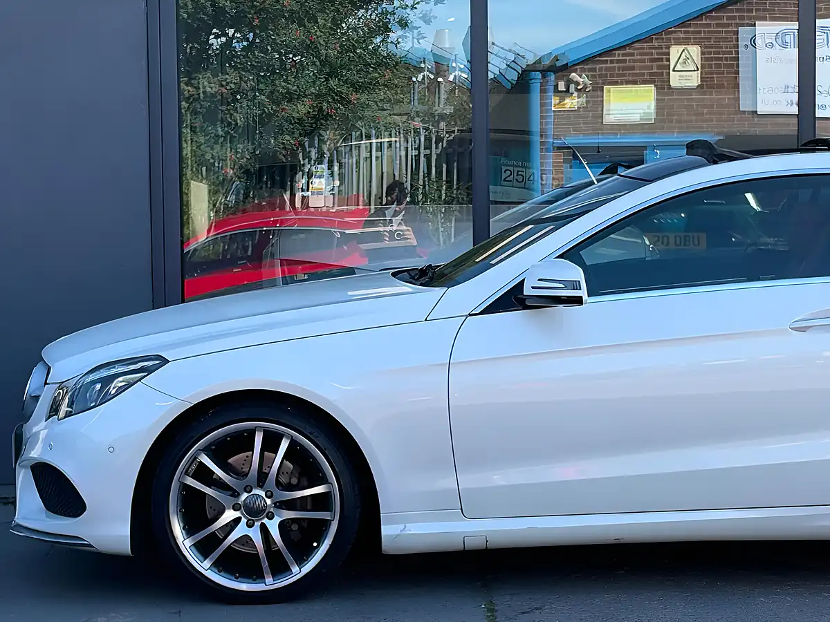 Used 2015 Mercedes-Benz E Class AMG Line (premium) White - Interior and Exterior details 9