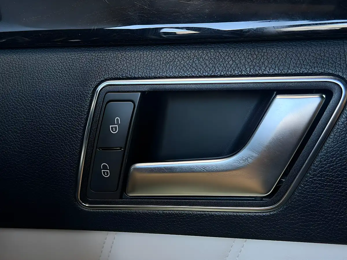 Used 2015 Mercedes-Benz E Class AMG Night Edition Grey - Interior and Exterior details 12