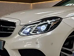 Used 2015 Mercedes-Benz E-Class AMG Night Edition Premium Designo Diamond White - Interior and Exterior details 12