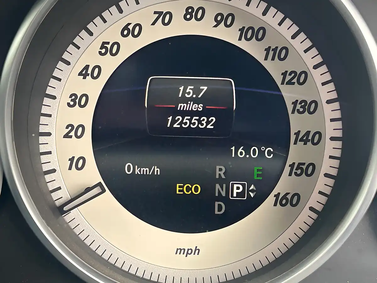 Used 2015 Mercedes-Benz E Class AMG Night Edition Silver - Interior and Exterior details 12